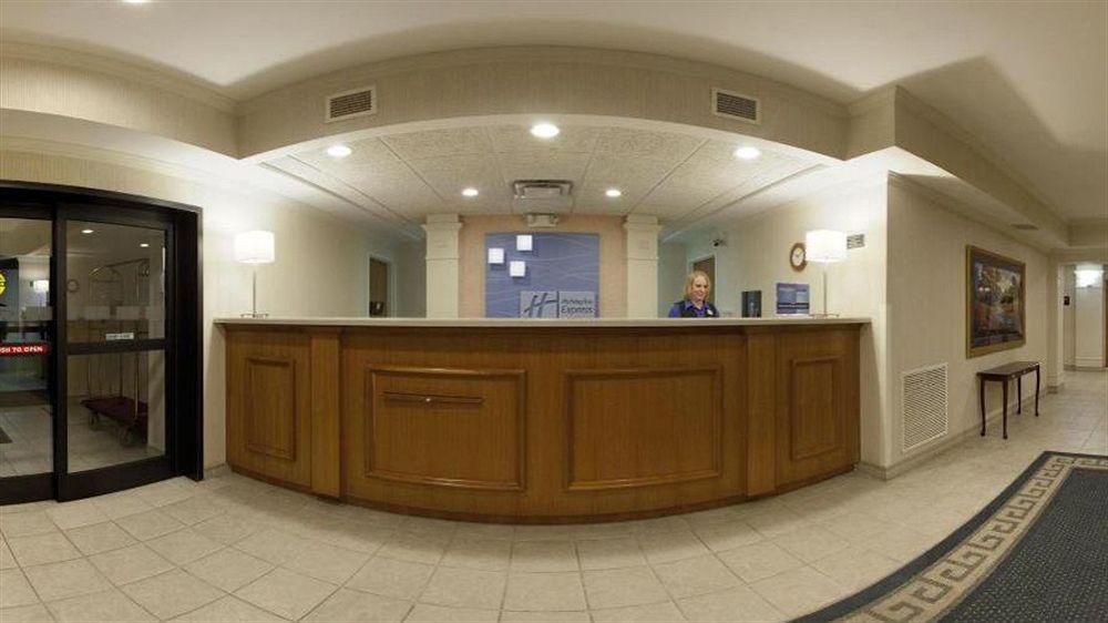Holiday Inn Express Hotel & Suites Λάνκαστερ Εξωτερικό φωτογραφία