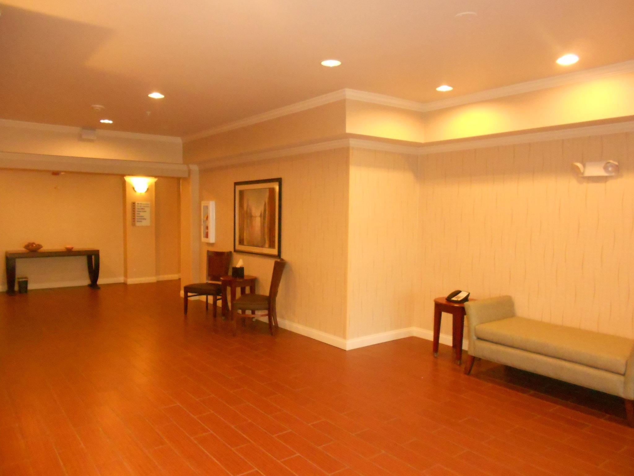 Holiday Inn Express Hotel & Suites Λάνκαστερ Εσωτερικό φωτογραφία